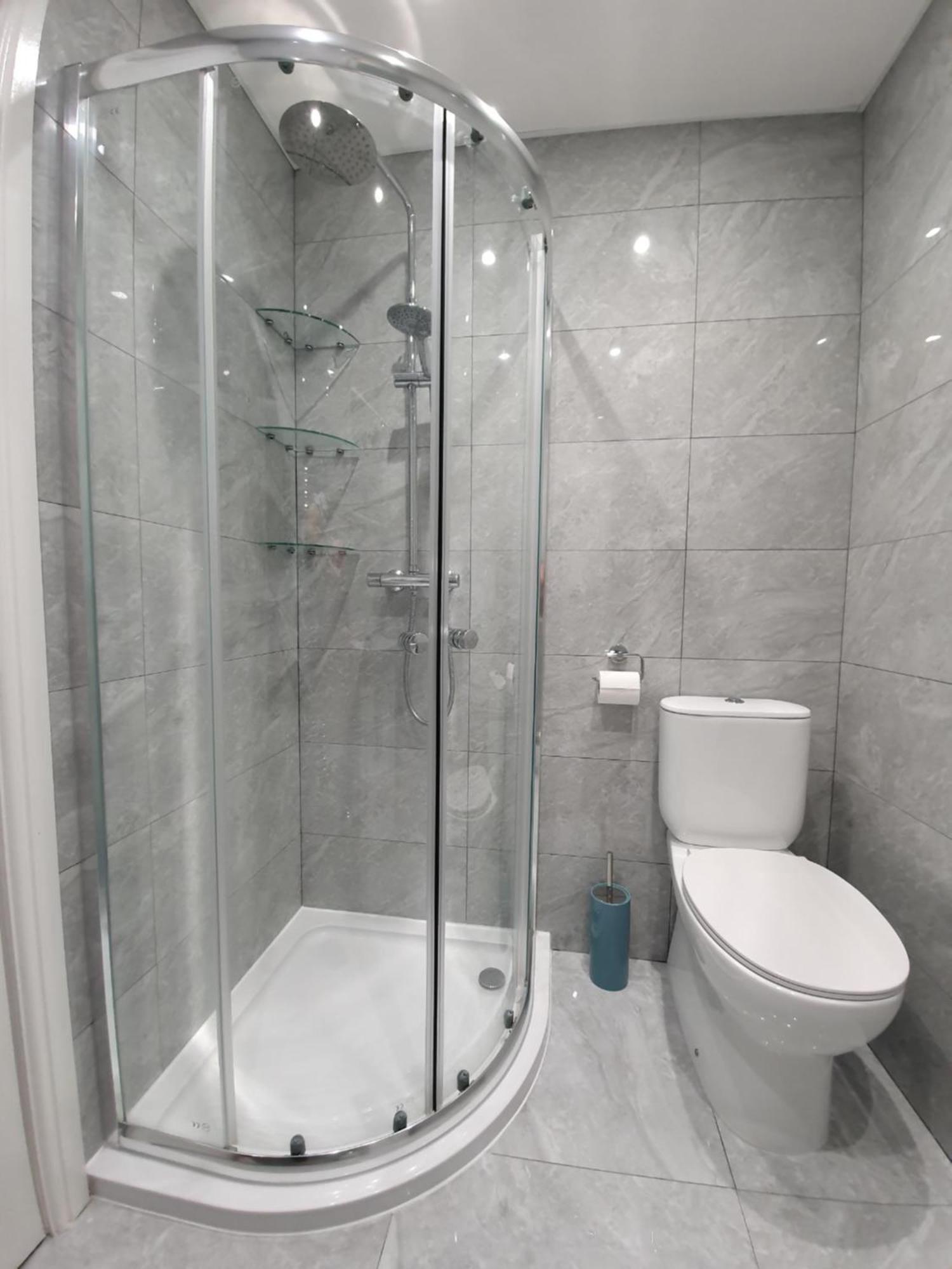 Self-Contained Guest Suite Guildford Exteriör bild
